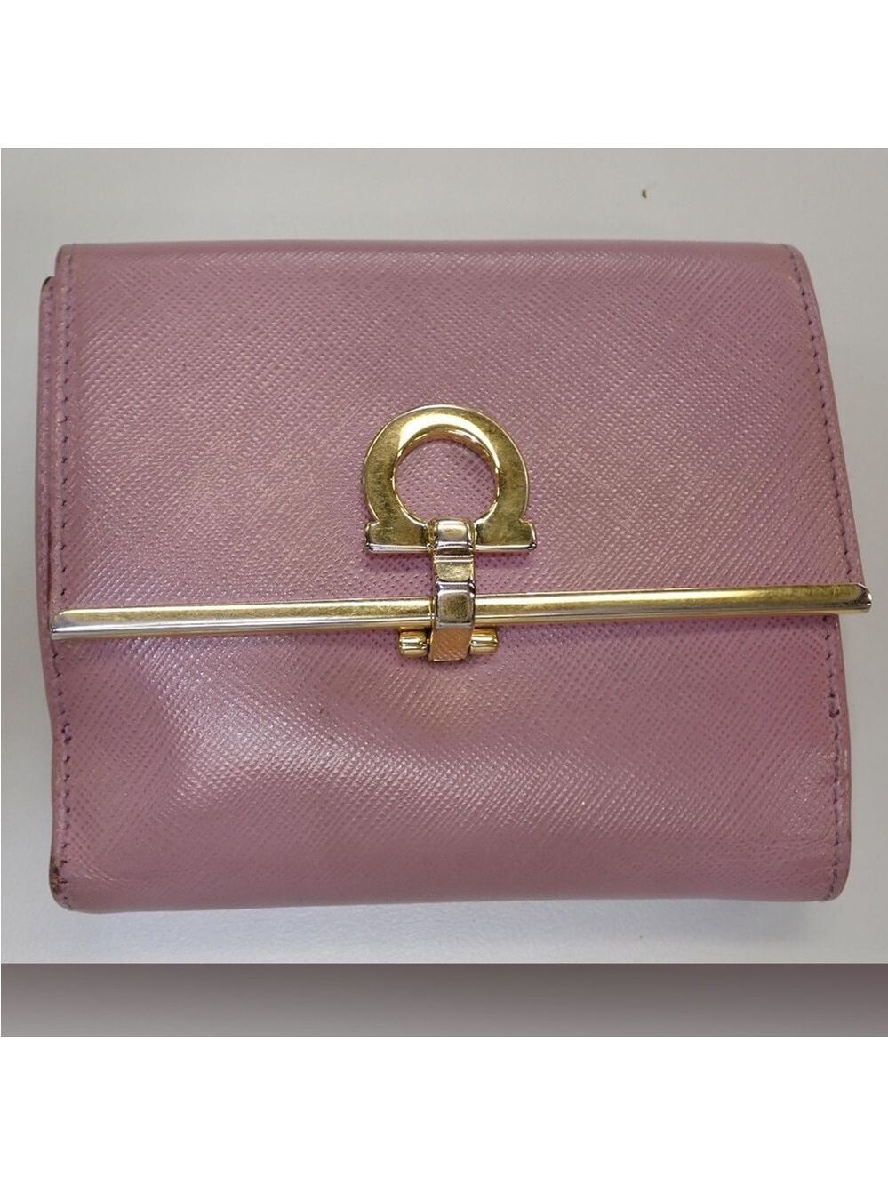 Salvatore Ferragamo Lavender Leather Gancini Wallet